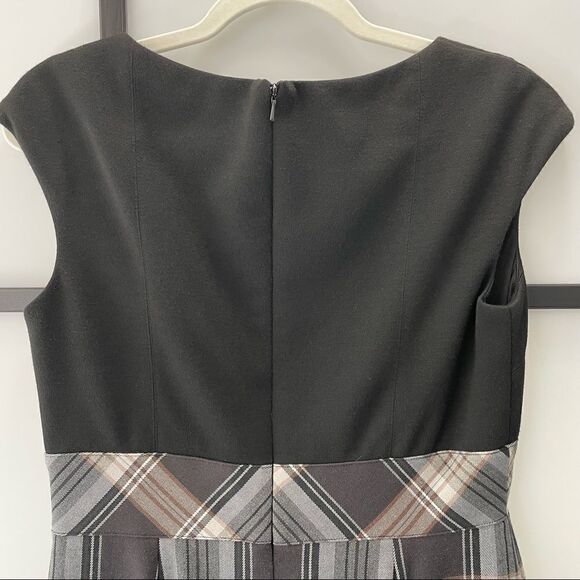 [6] Evan Picone Neutral Tone Plaid Sleeveless Belted Midi Dress Black Tan & Grey - Picture 8 of 16